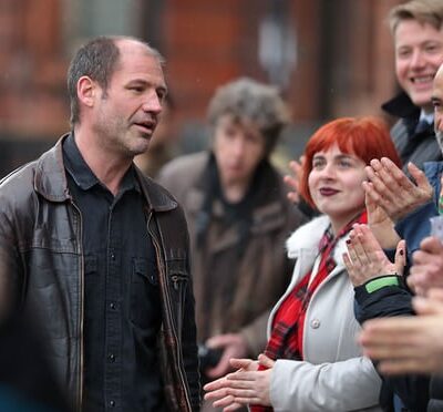 James Matthews à son arrivée au tribunal