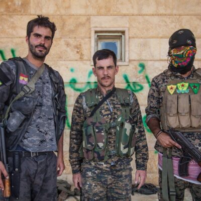 Combattants des YPG International