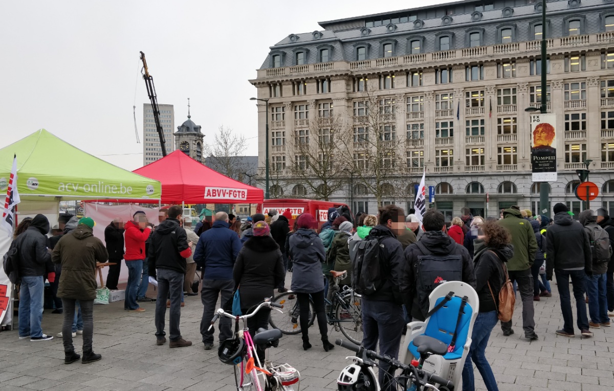 Rassemblement pour Jiyed et Mounir ce lundi matin