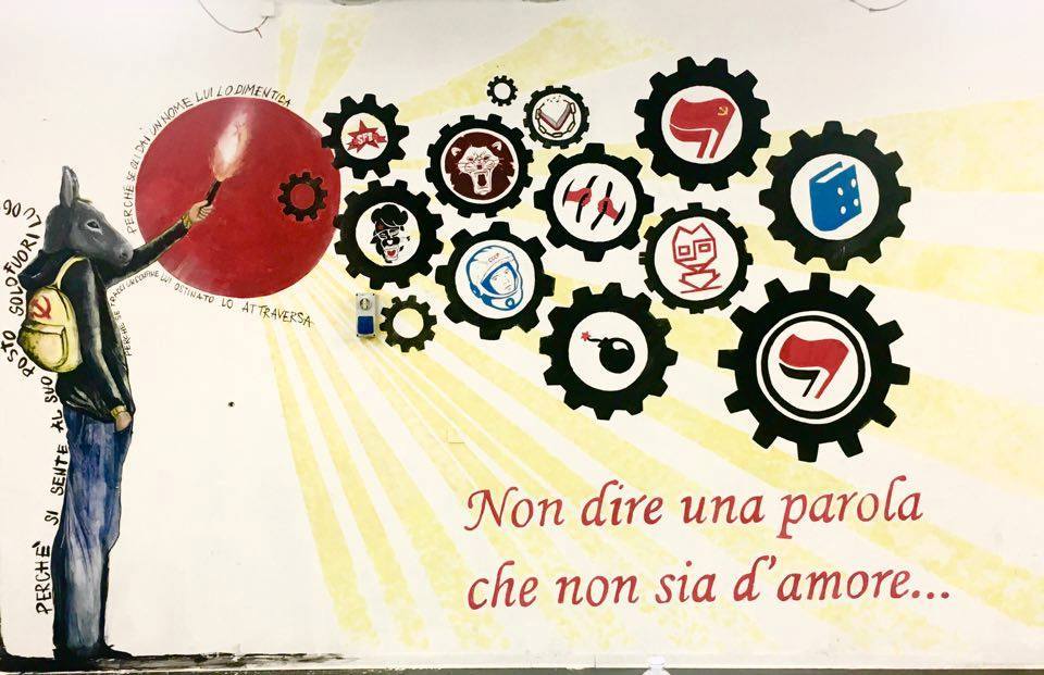 La Mensa Occupata à Naples.