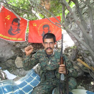 Emre Bora, combattant du TKEP/L