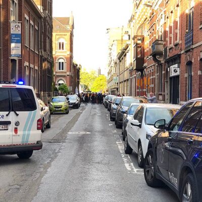 Les cyclistes nassés