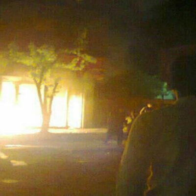 L'incendie d'une des maisons de pasdaran à Marivan