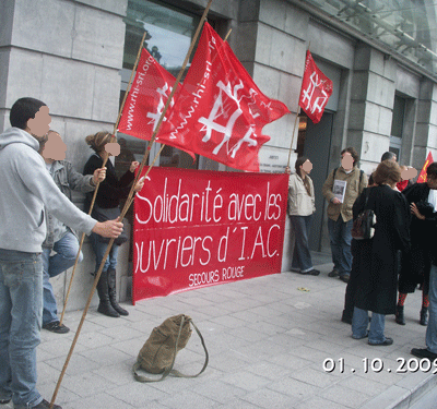 La délégation solidaire du SR au procès contre les grévistes d'IAC