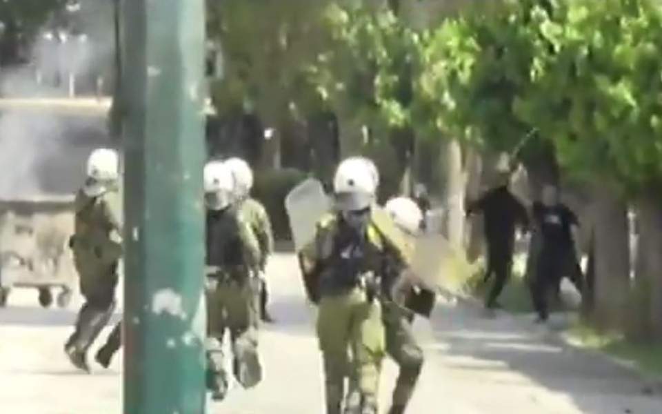 Les affrontements à Athènes (capture d'écran)