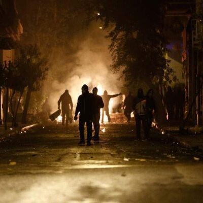 Les affrontements samedi soir à Exarchia