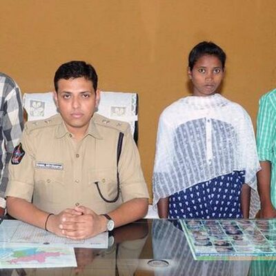 Gemmeli Yousuf, Vanthala Nandini et Korra Anand