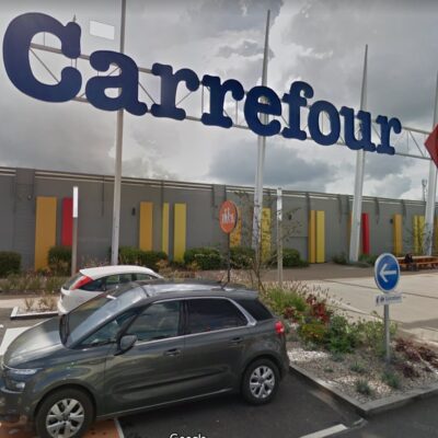 À quelques mètres seulement du lieu du drame.