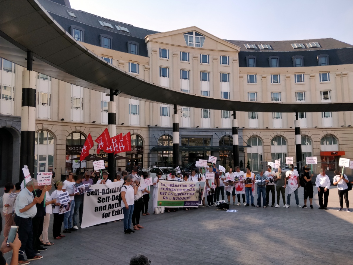 Rassemblement à Bruxelles en solidarité avec Shengal