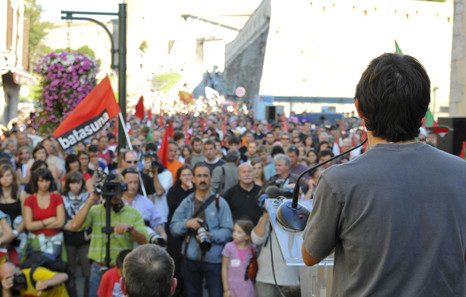 Mobilisation à Bayonne, en 2008, en soutien aux militants d'abertzale Batasuna et d'EHAK 