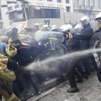 Les affrontements rue de la loi