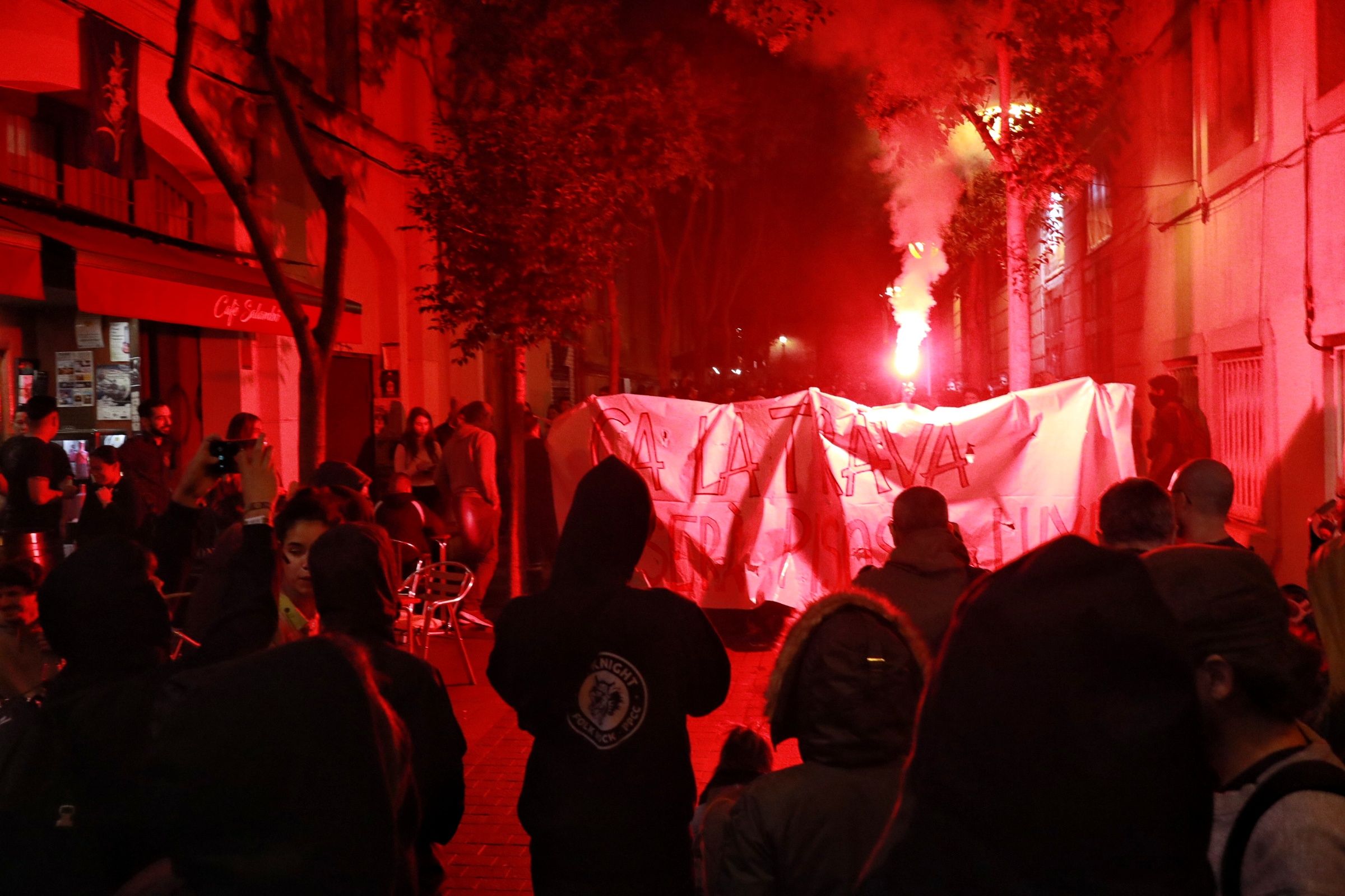 Manifestation de soutien au squat Ca La Trava