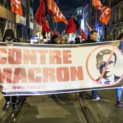 Manifestation contre la visite de Macron
