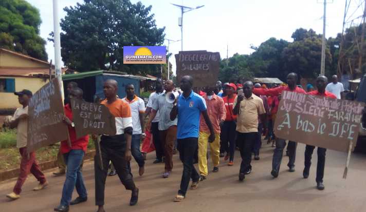 Le début de la manifestation de samedi