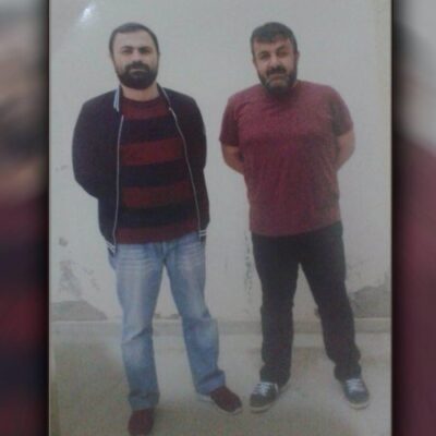 Esat Naci Yıldırım et Kadir Karabak (à droite)