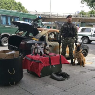 Cocktails Molotov découverts à Buenos Aires