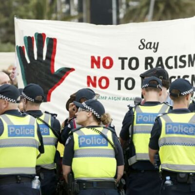 La contre-manifestation antifa