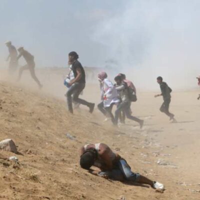 Maniestants à la frontière de Gaza