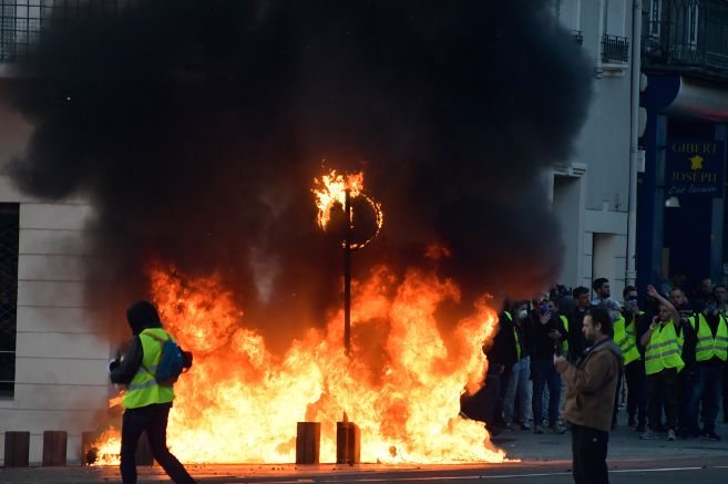 Gilets Jaunes à Clermont-Ferrand, Acte XV (archive)