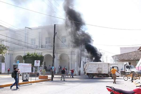 Les événements de Tehuantepec.