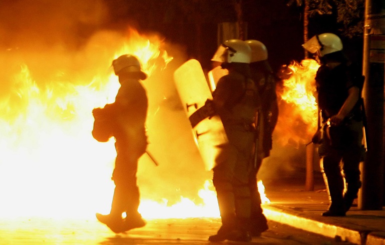 Affrontements à Exarchia