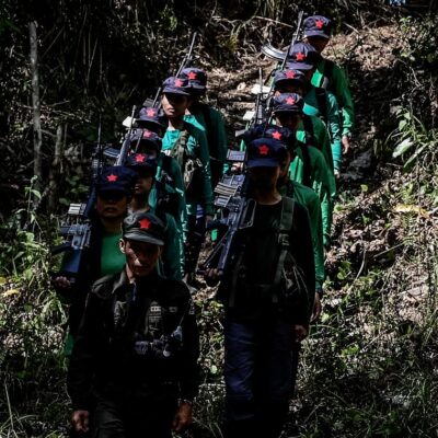 Combattants maoïstes