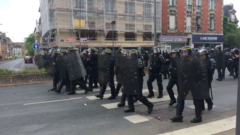 L'intervention des CRS à Charleville-Mézières