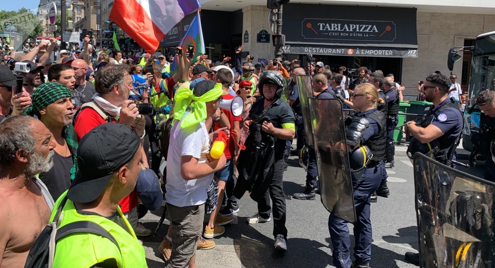 Gilets Jaunes - Acte 33