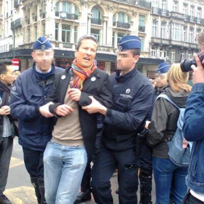 Arrestation d'Alexis Deswaef en 2016 sur ordre du commissaire Vandersmissen