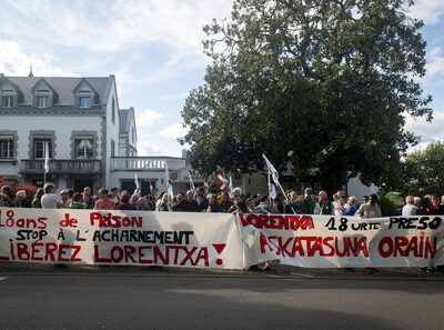 Rassemblement de solidarité avec Lorentxa Beyrie