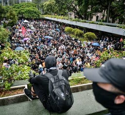 Une des manifestations d'hier à Hong Kong