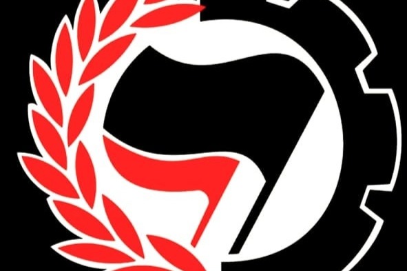 Campagne de don pour soutenir des antifascistes réprimé·e·s à Bristol