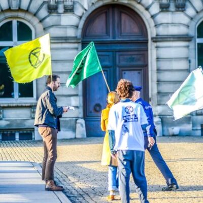 Des activistes d'Exctinction Rebellion à Bruxelles