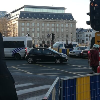 GJ Dispostif Policer à trône