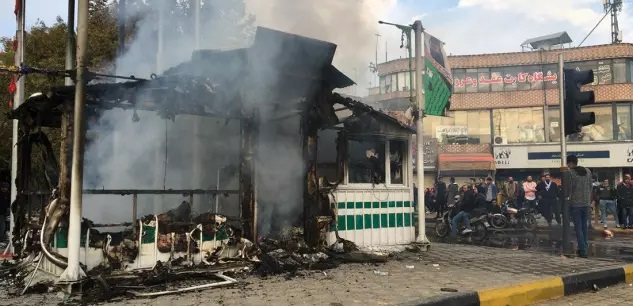Une station service incendiée à Ispahan