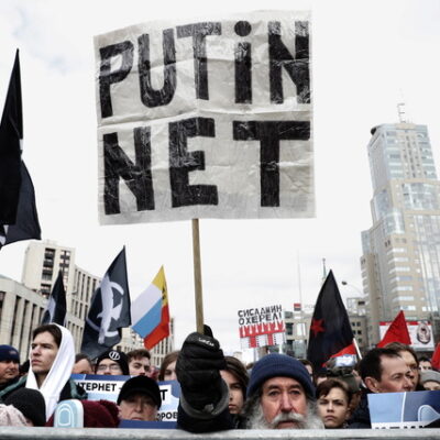 Manifestation d'opposition à la loi