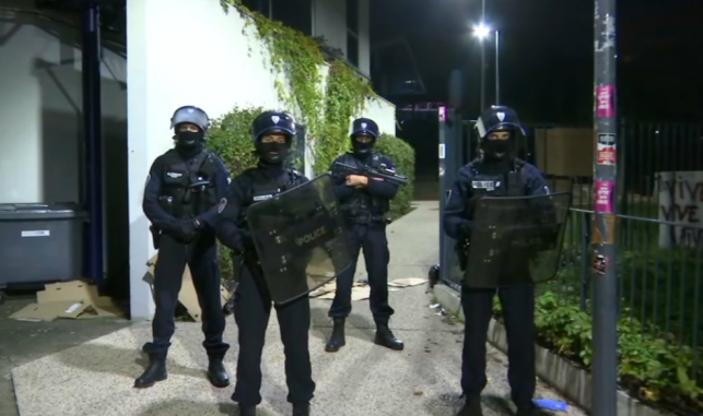 répression blocage lyon le bron