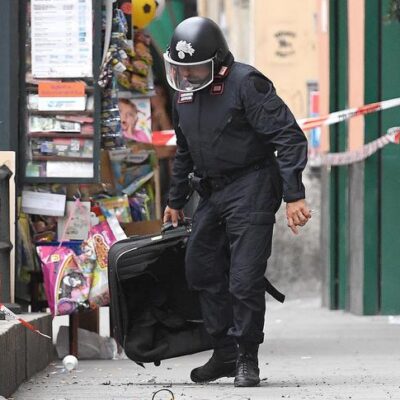 L'intervention des démineurs à Gênes