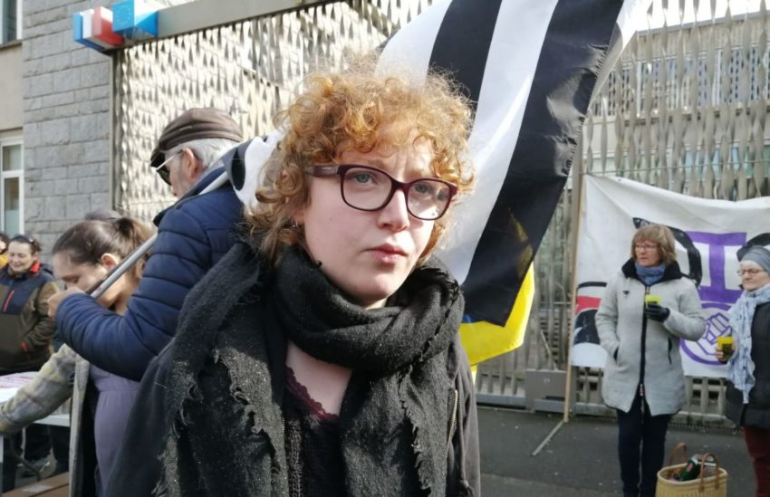 Aodren membre du collectif Dispac'h devant le tribunal de grande instance de Lorient