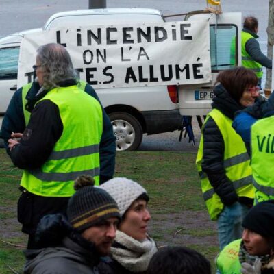 Solidarité avec les inculpés de l'incendie de la préfecture du Puy-en-Velay