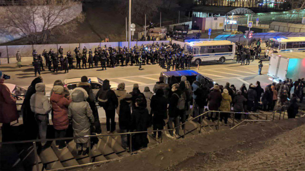 Faceà face entre policiers, écologistes et riverains