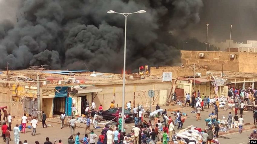 L'incendie du marché de Tagabati à Niamey