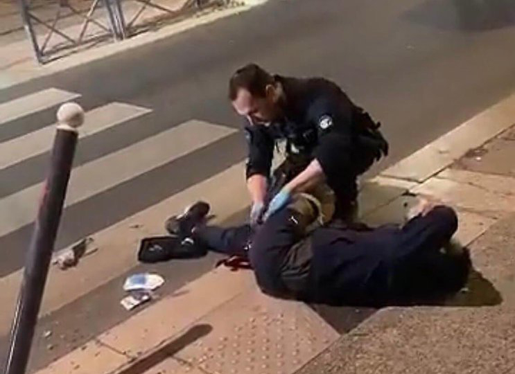 Un jeune homme gravement blessé par la police à Villeneveuve-la-Garenne