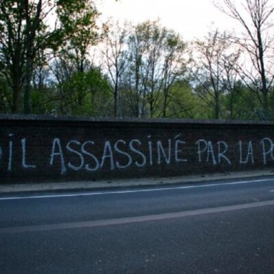 La première partie du tag en solidarité avec Adil