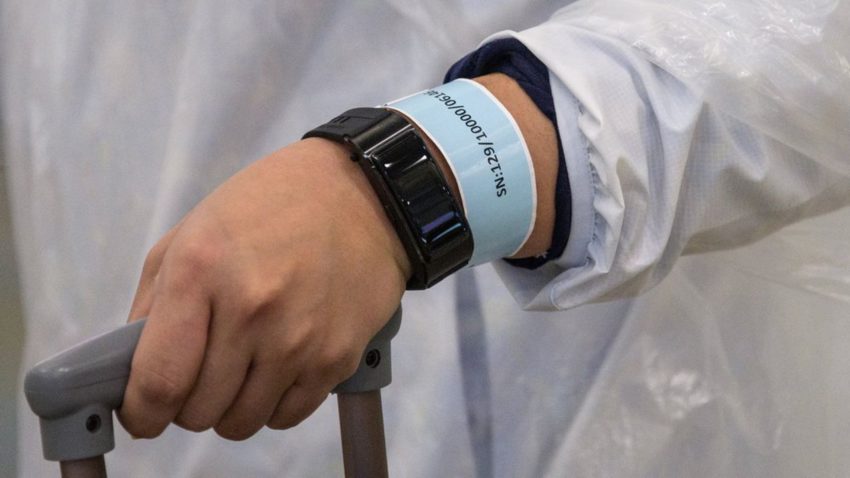 Le bracelet-mouchard de la police de Hong Kong