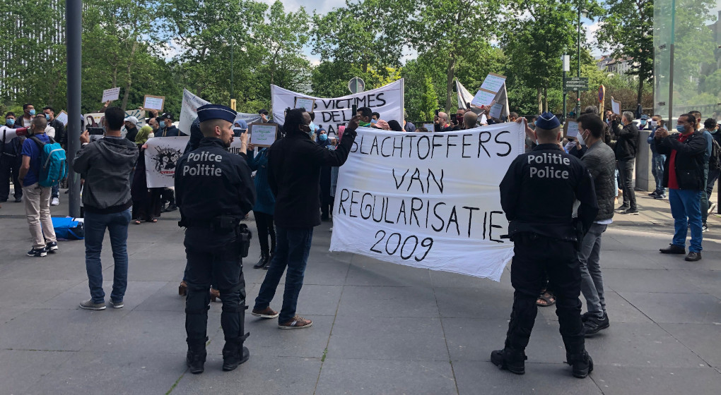 La police disperse un rassemblement de sans-papiers demandant leur régularisation