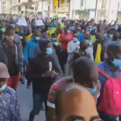 Manifestation pour le droit des sans-papiers