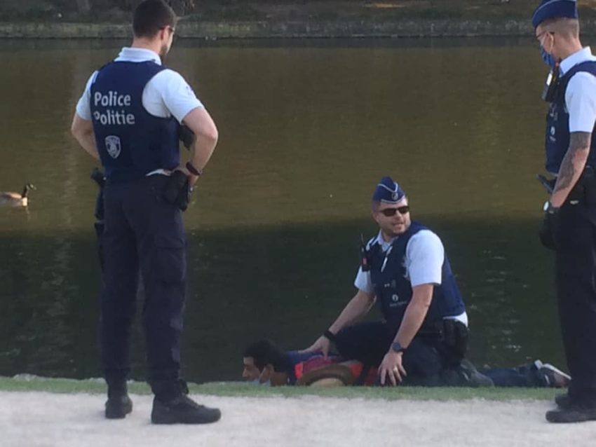 Un kayakiste qui demandait la régularisation de sans-papiers arrêté au Bois de la Cambre 