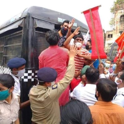 Des manifestant·es communistes solidaires de la révolte aux États-Unis arrêtés