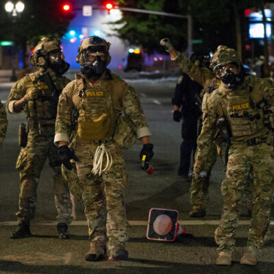 Agents fédéraux déployés à Portland